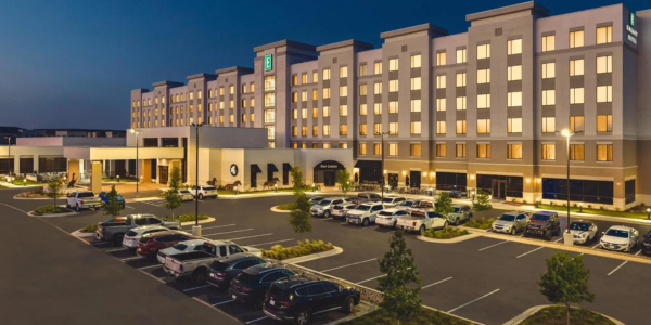 600x300 EE7 Company Logos Rectangle - Izzy S (1)